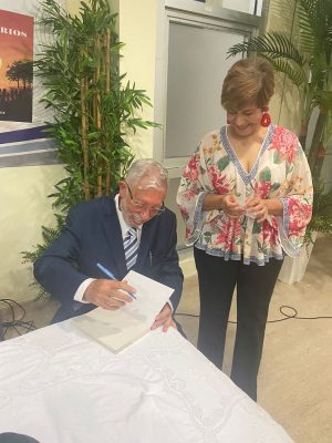 Actividad de lanzamiento de los libros: Temas Migratorios, Temas y Opiniones & Plan de Regularización y la Política Migratoria de la RD 2012 - 2020.